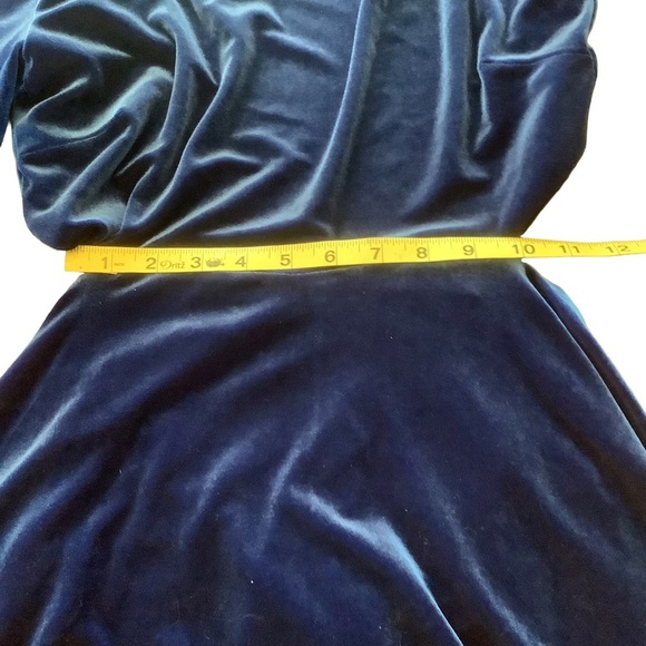Lulus Charisma & Charm Royal Blue Velvet Backless Skater Dress – Size Large - Picture 4 of 9